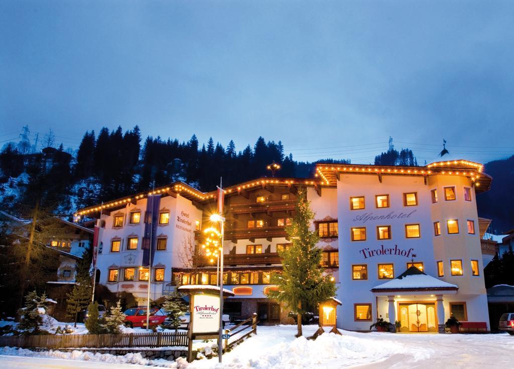 Alpenhotel Tirolerhof Gerlos Værelse billede