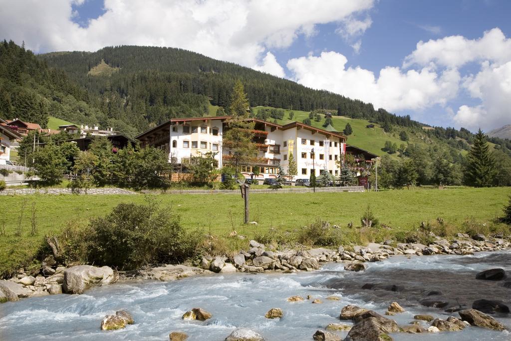 Alpenhotel Tirolerhof Gerlos Eksteriør billede