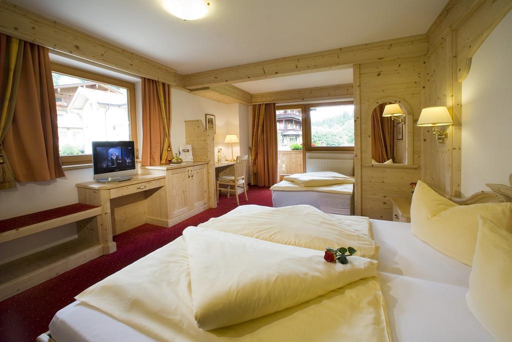 Alpenhotel Tirolerhof Gerlos Eksteriør billede